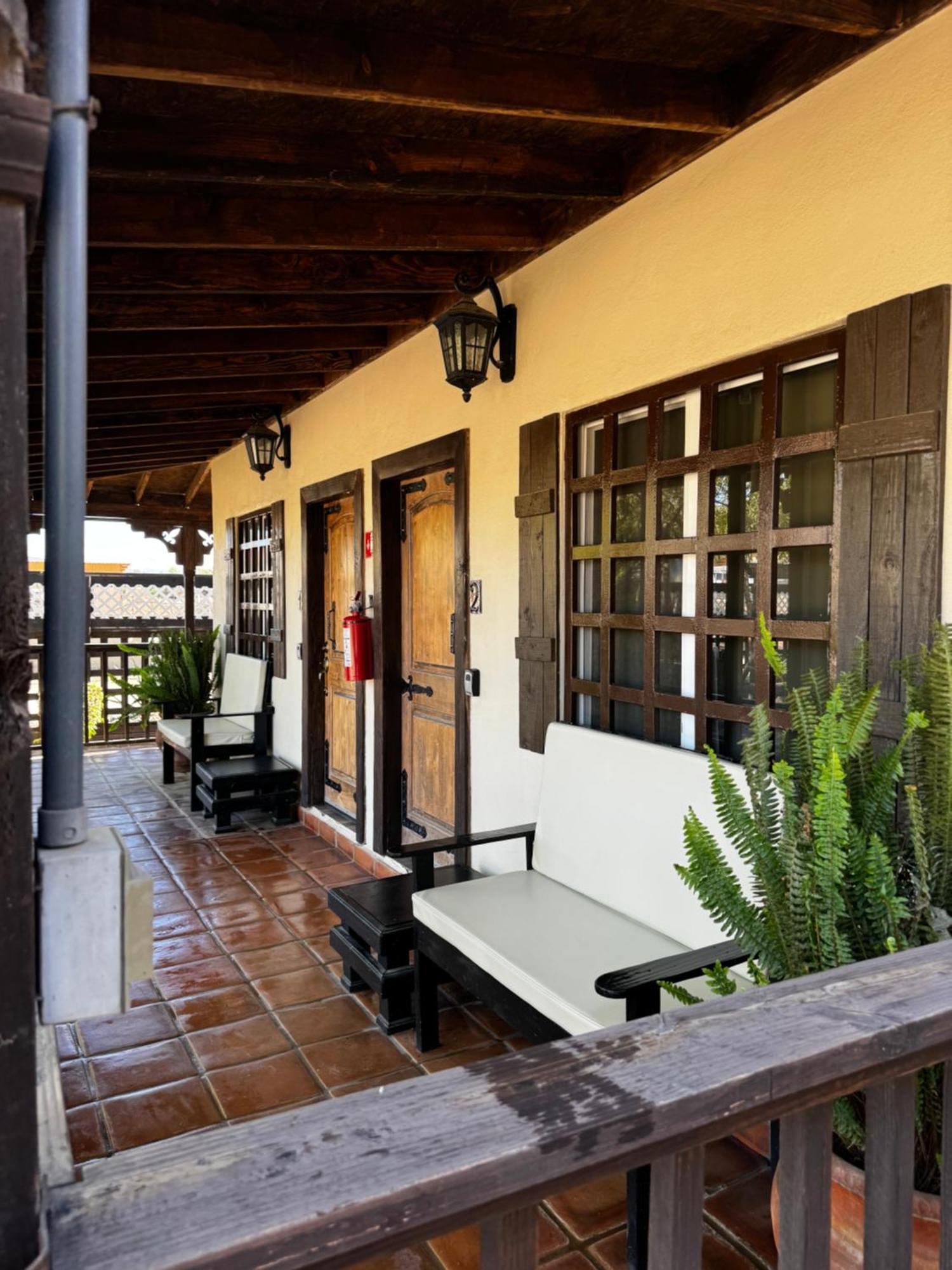 Estancita Elena Hotel Valle de Guadalupe Exterior photo